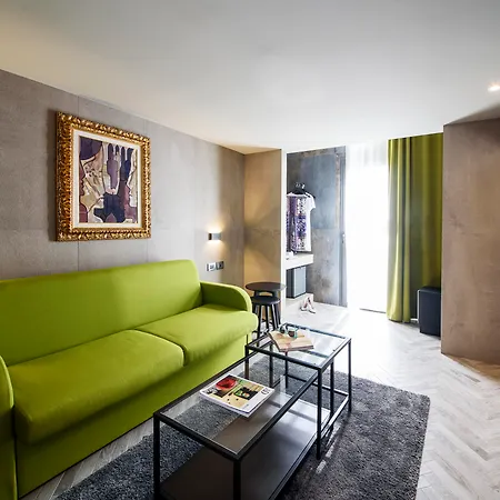 Hotel Just Milan