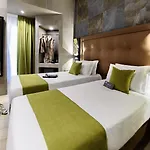 Just Hotel 4*